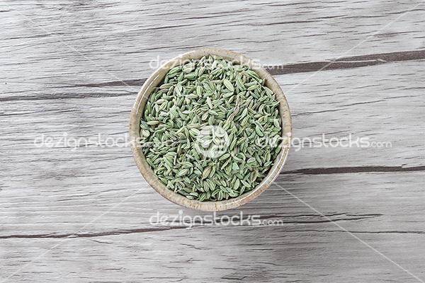 dried-fennel-seeds