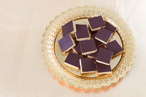 chocolate-til-barfi-2x6a3369
